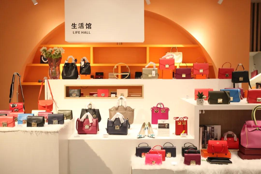 亚蓉欧国家店怎么样,亚蓉欧国家馆