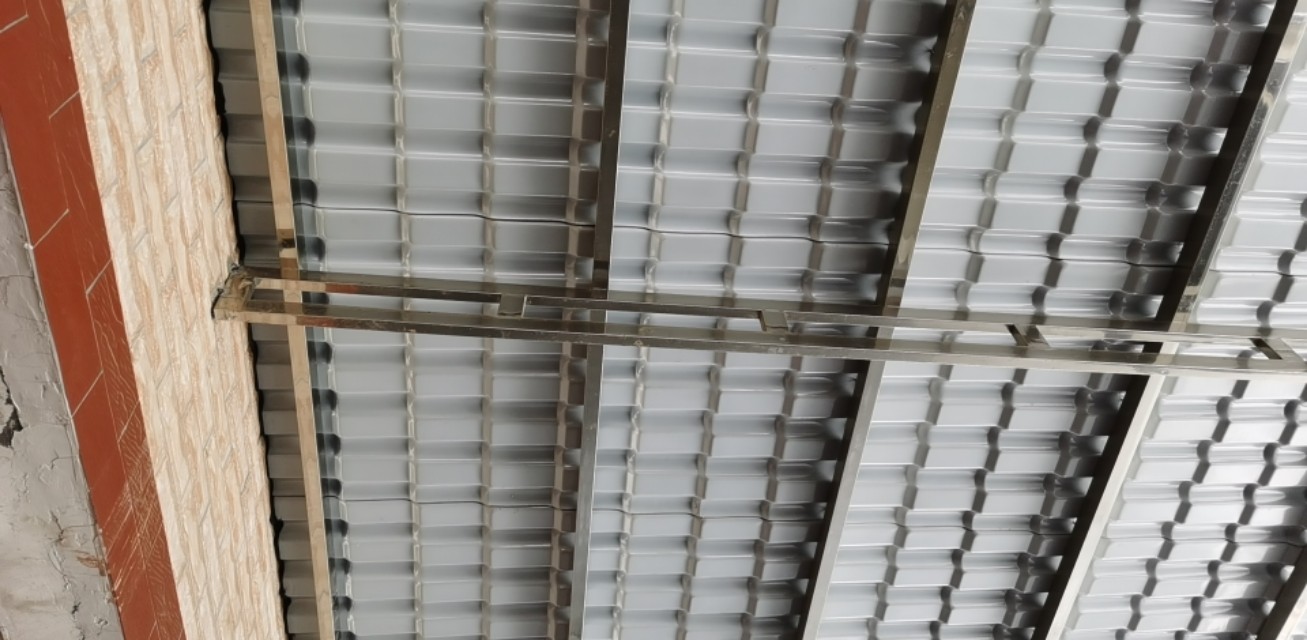 东营灰色仿古树脂瓦,全新料高端树脂瓦