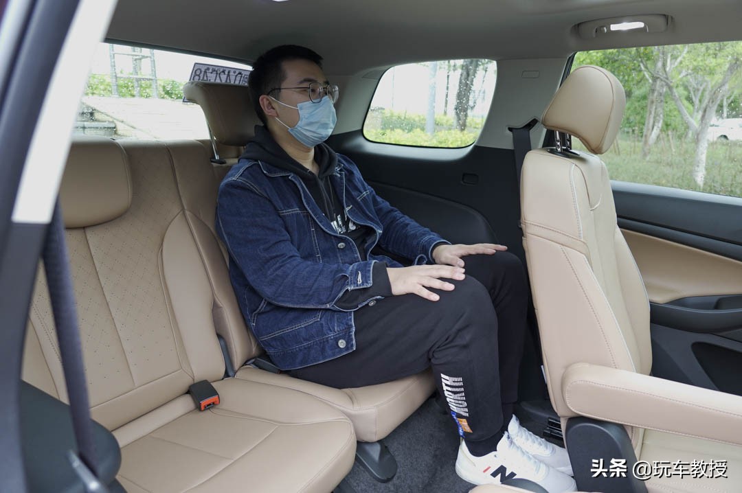 别克10万左右混动车,15万多的别克gl6