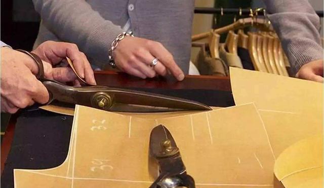 男19岁没考上大学学什么手艺好,没考上大学的男孩适合学什么手艺