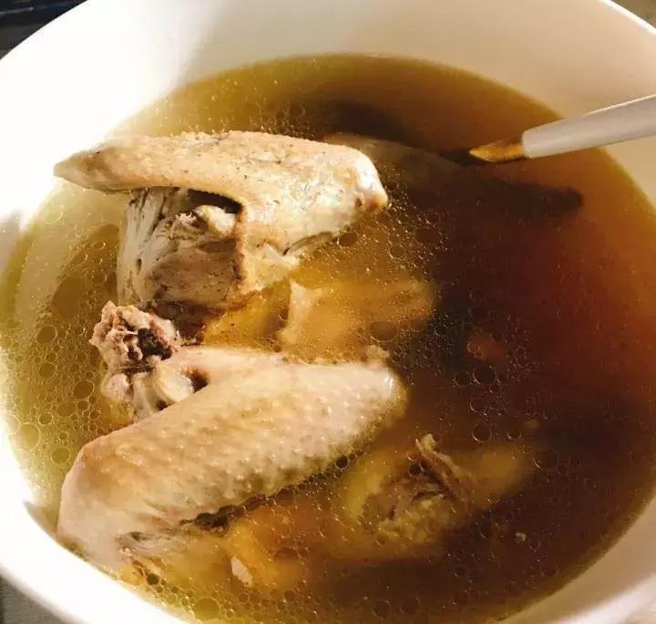 在*疆新**！你戴不了鸽子蛋，但喝得起鸽子汤！