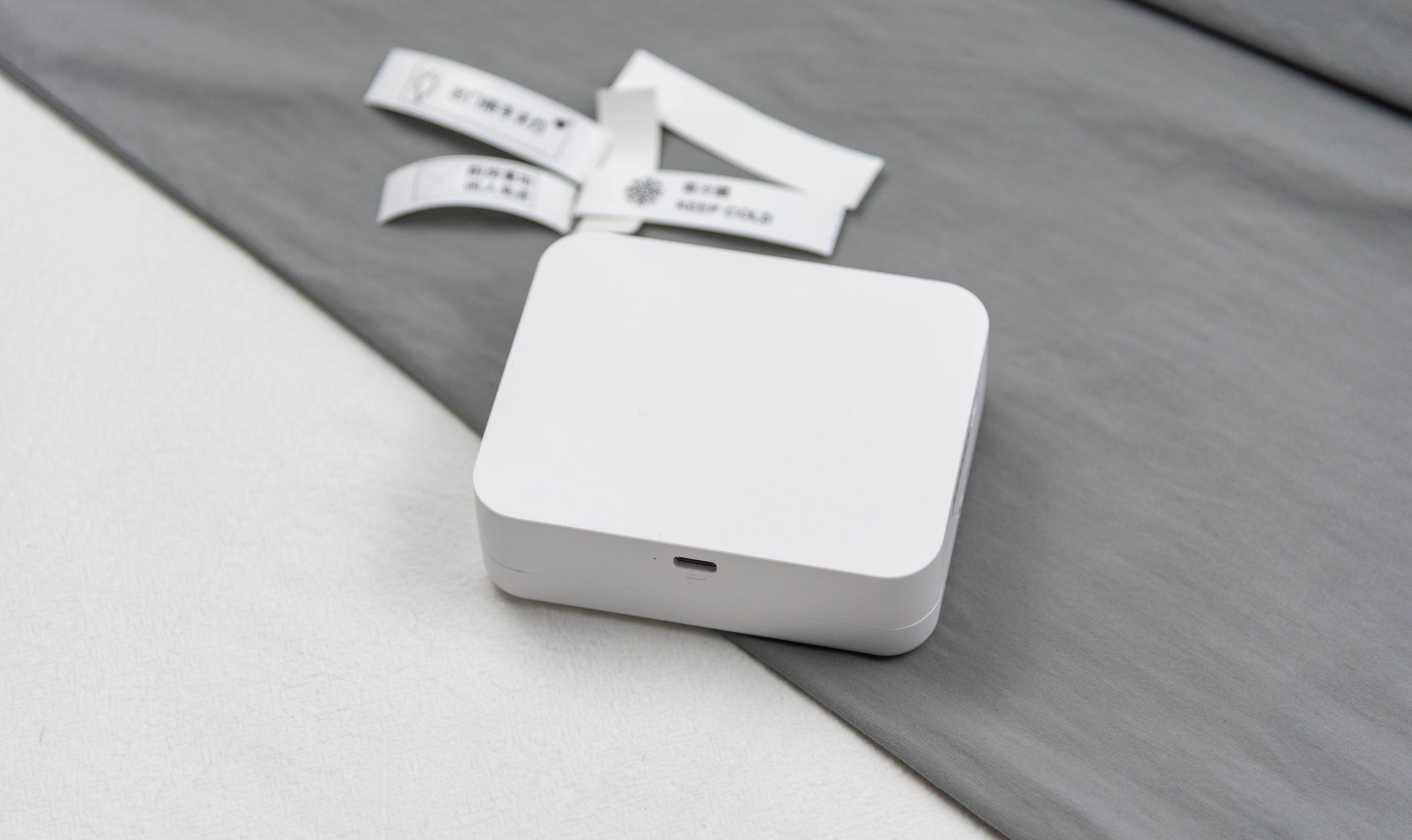 前几天还在聊打印机，今天它就来了，还能放入口袋，蓝牙一键打印