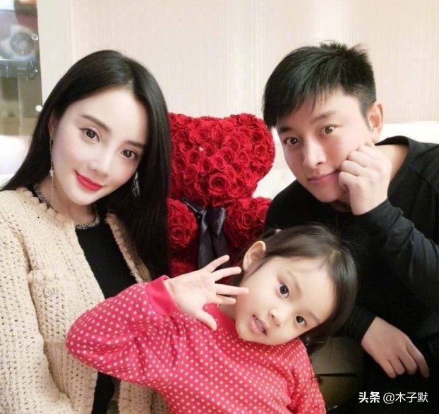 李小璐凌晨发长文谈离婚风波,李小璐离婚后的声明