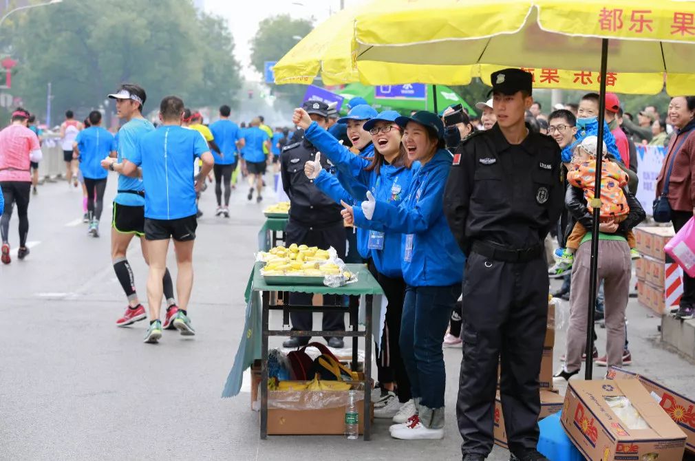 2019西安曲江马拉松,西安马拉松志愿者2023官方电话