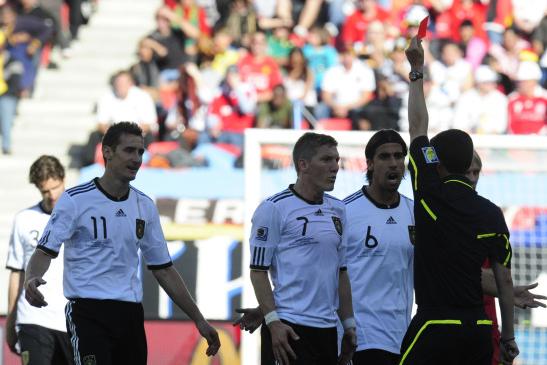 14年克洛泽为什么不是金靴,德甲金靴加助攻王克洛泽