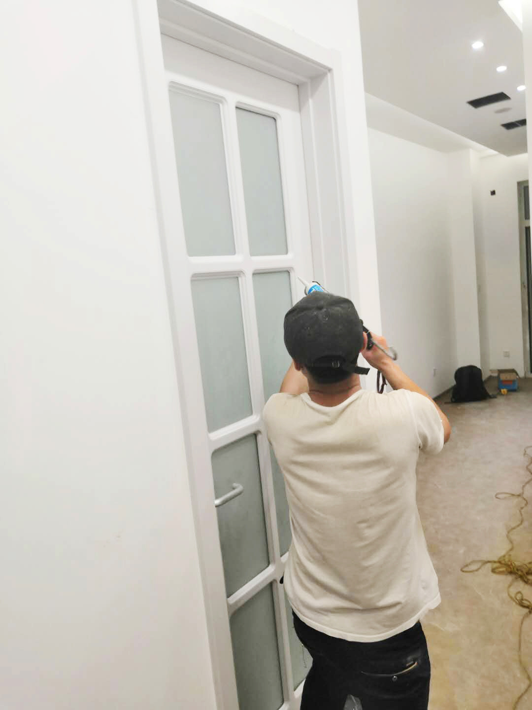 龙立达装修案例：乐乐牙口腔医院装修施工进度