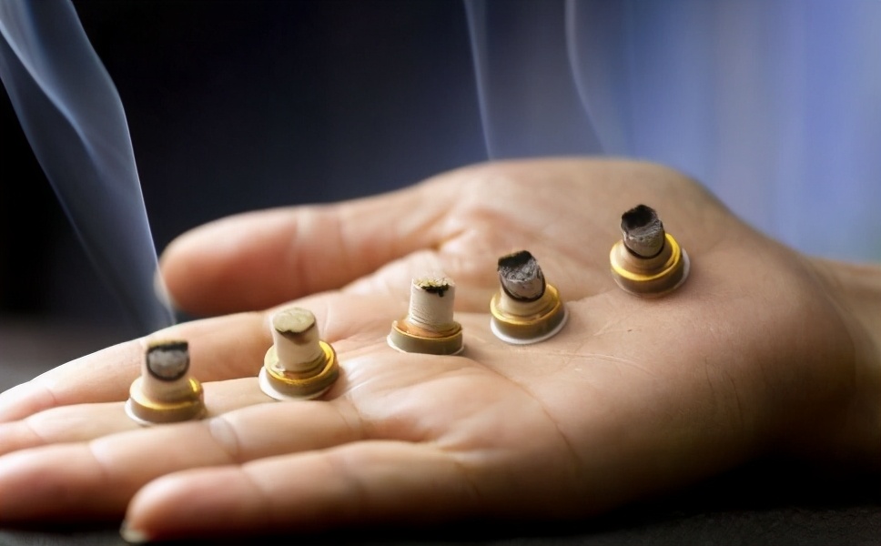 艾灸能治什么？做完艾灸后身体会出现这些反应（建议收藏）