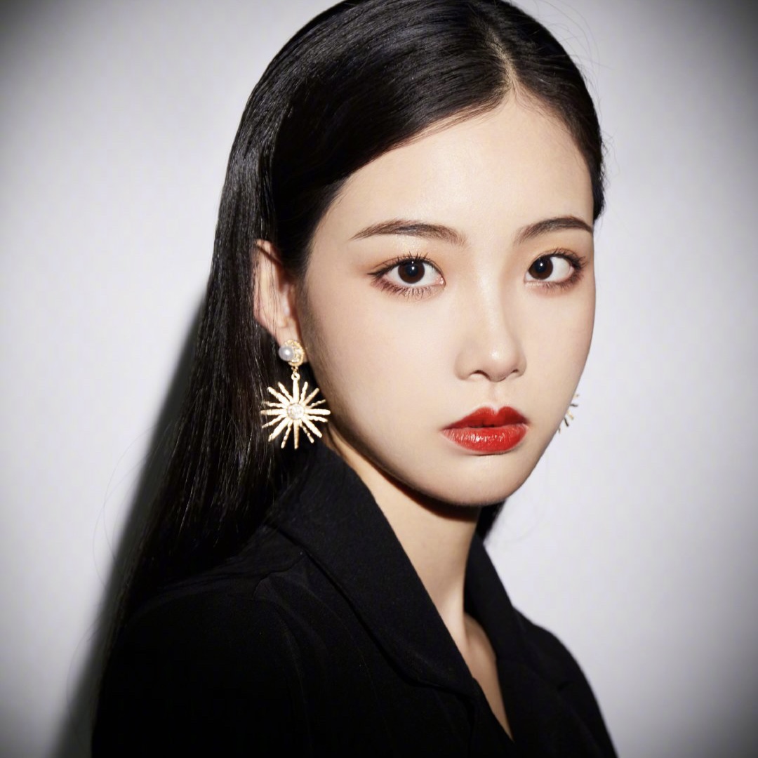 法令纹很深才30岁好显老怎么办,法令纹显老10岁试试这个淡皱方法