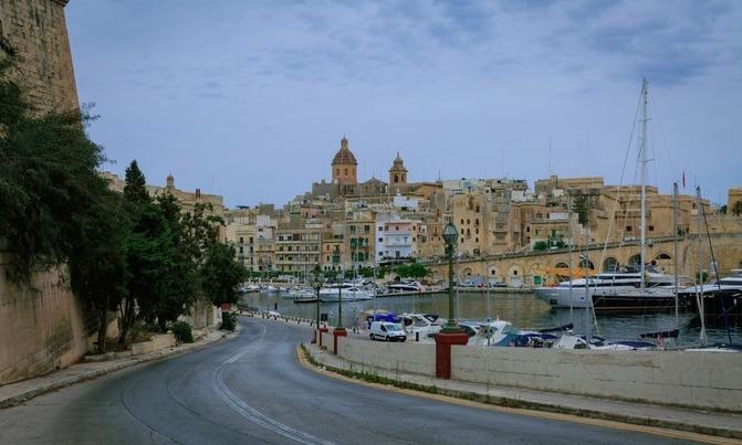 马耳他地中海迷人蓝色海水,地中海明珠马耳他视频