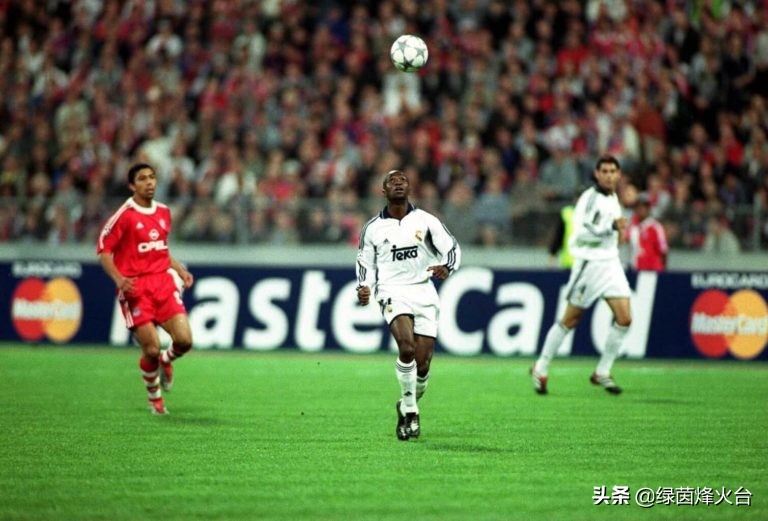 足坛20年后腰最佳转会，皮尔洛第1，坎特第3，阿隆索第10