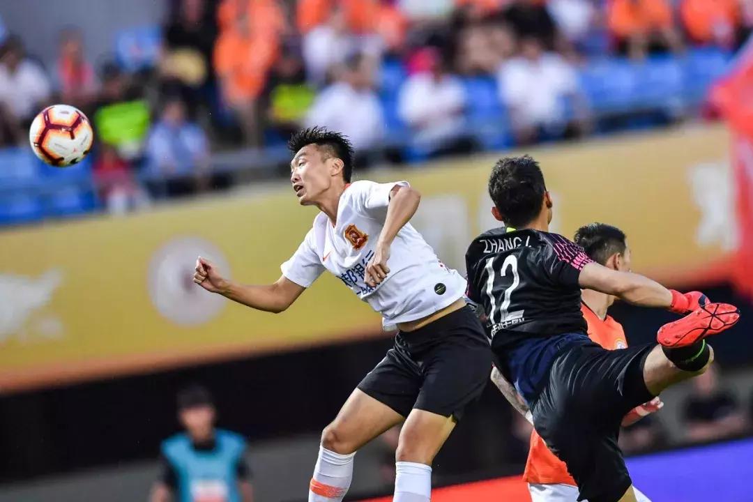 巴普蒂斯唐建功，埃弗拉锁定胜局！武汉卓尔客场2:0力克北京人和