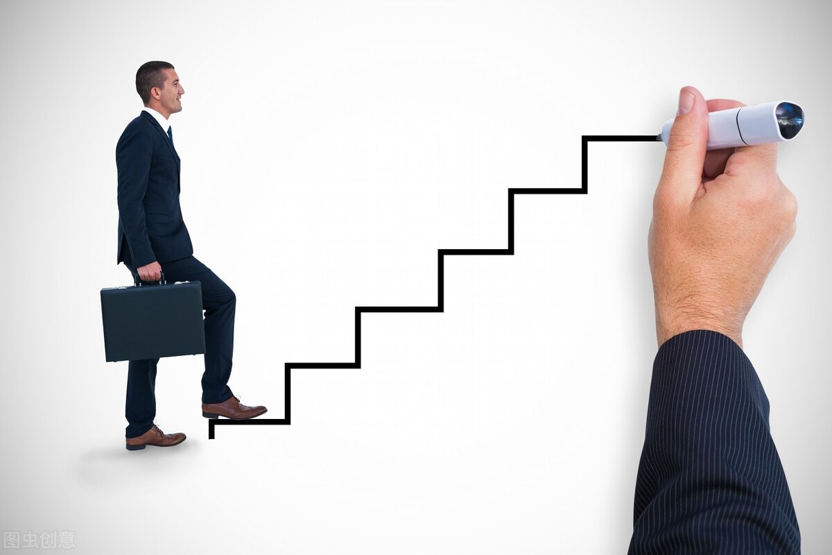 储蓄卡与信用卡哪个安全,储蓄卡和借记卡哪个更安全