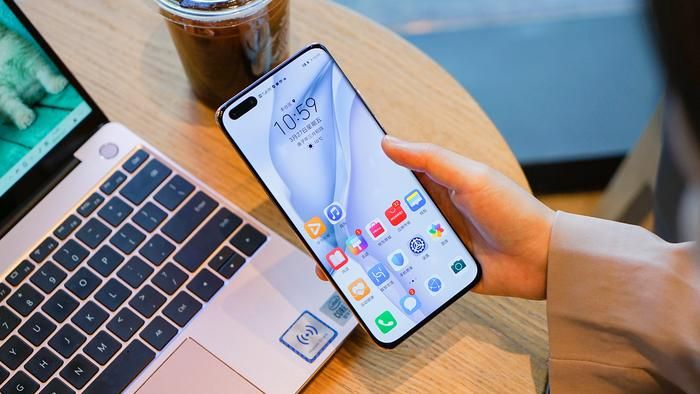 iphone12与安卓哪个更值得购买,iphone12推不推荐买