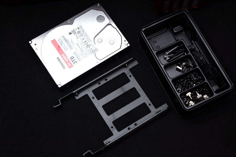 东芝硬盘p300系列与旧款差别,东芝p300机械硬盘1t是几个磁头