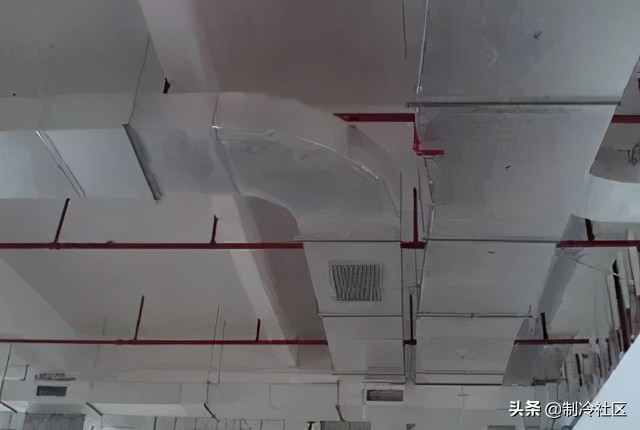 空调风管岩棉保温安装视频,风管空调安装效果图