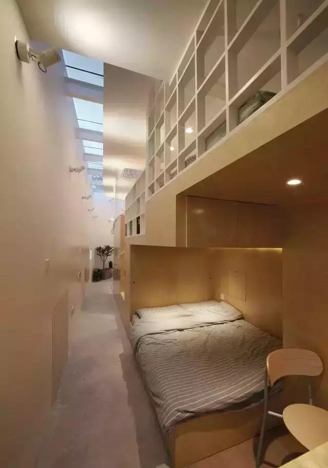 夫妻生了八个孩子在北京蜗居,北京一家四口蜗居45平米