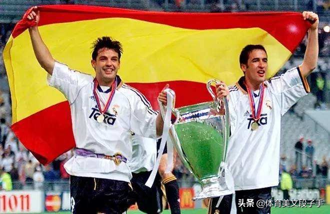 天下足球文字解说,天下足球荷兰无冕之王