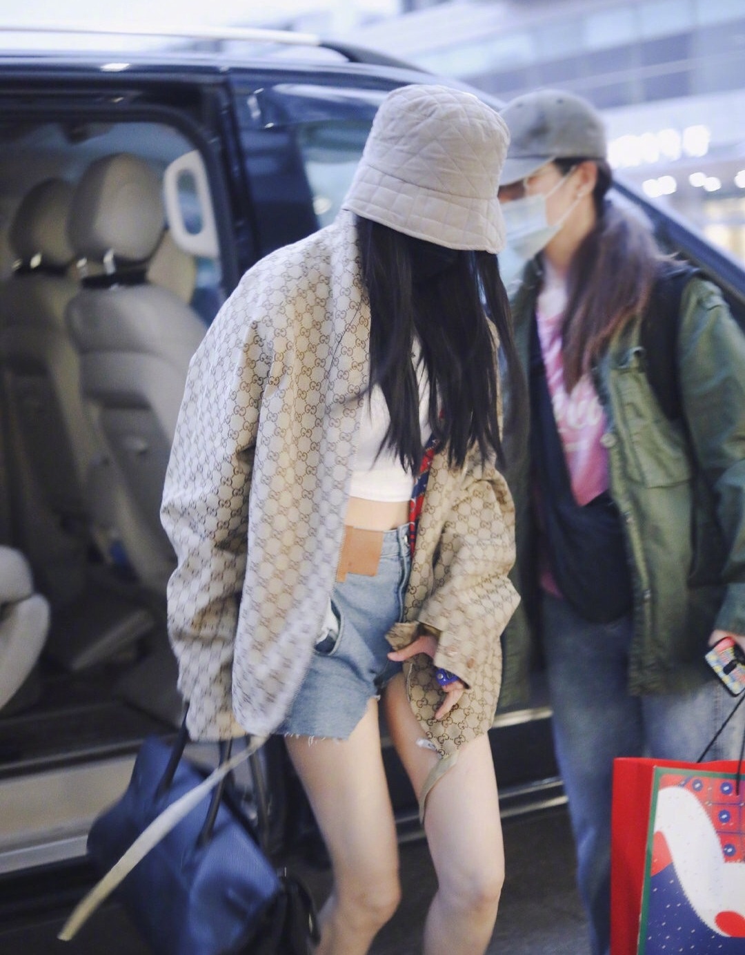 选对版型牛仔短裤时髦凸显优势,显瘦高腰牛仔短裤裤子推荐