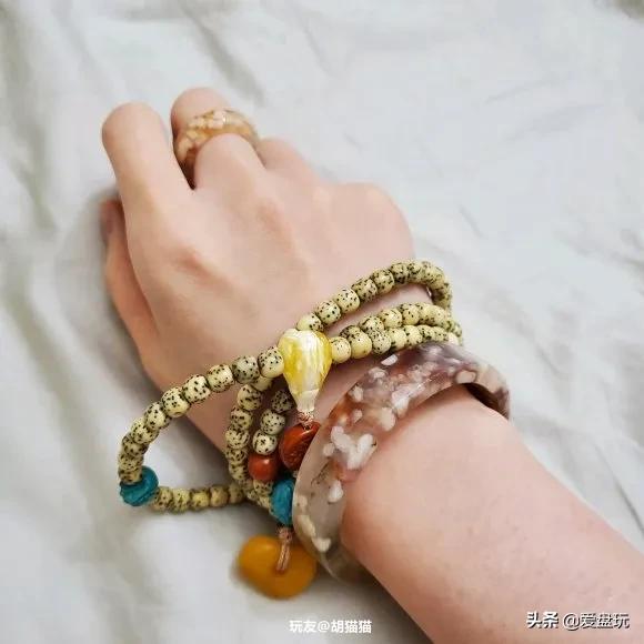 10块钱的星月菩提手串是真的吗,百元能玩得出来的文玩