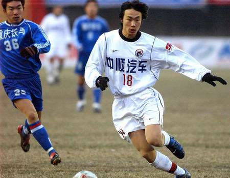 辽足杨旭2012,辽足杨旭简历