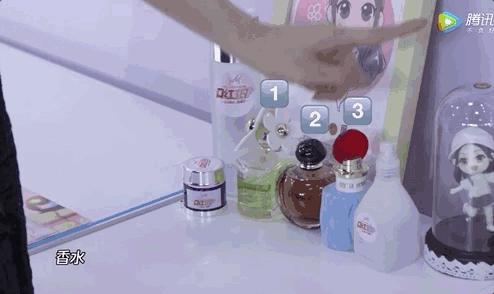 杨超越同款眼霜,老姐姐下跪