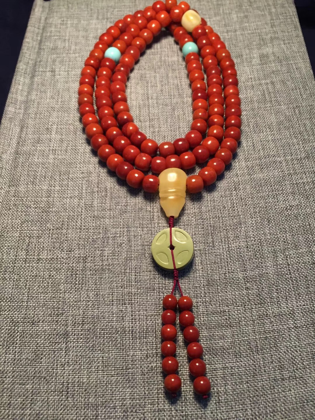 文玩手串配饰详解及搭配技巧大全,文玩手串配饰详解及搭配技巧