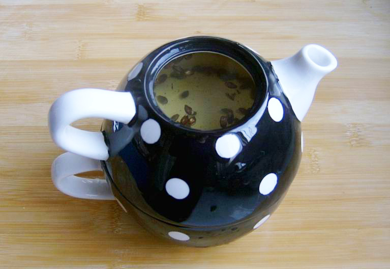 今天除夕，老话说：饮食自倍，脾胃乃伤，多吃“4个1”，保肝护胃