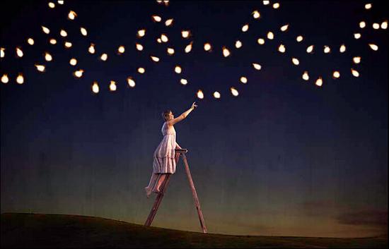 只有懦夫才会害怕恐惧,恐惧就是一个欺软怕硬的家伙