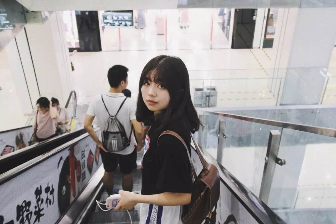 神同步！北京女学霸天团：5人考入同一所大学，保研国内顶尖985，斩获最高奖学金！