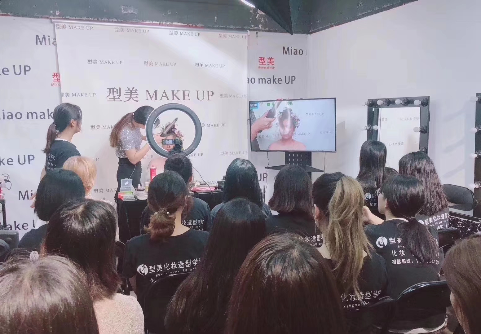 学美甲就业前景怎么样,现在学美甲行业怎么样