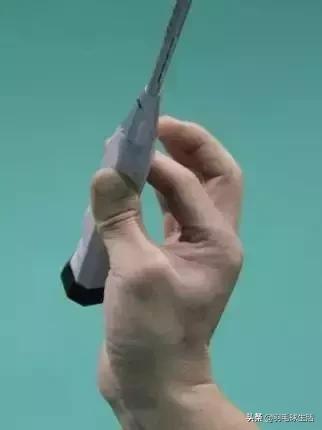 怎么学会羽毛球的花式打法,羽毛球网前小球打法技巧