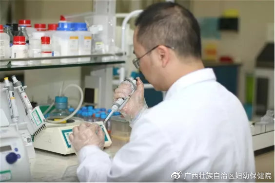 90后医生事迹有感,关于90后白衣天使的事例