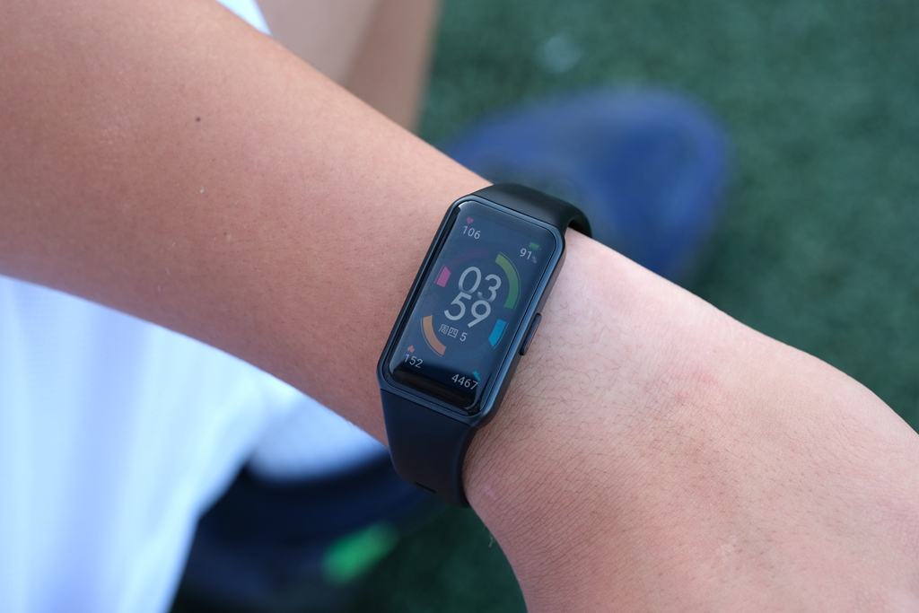 光荣手环6标准版测评,光荣手环6标准版的功能有哪些