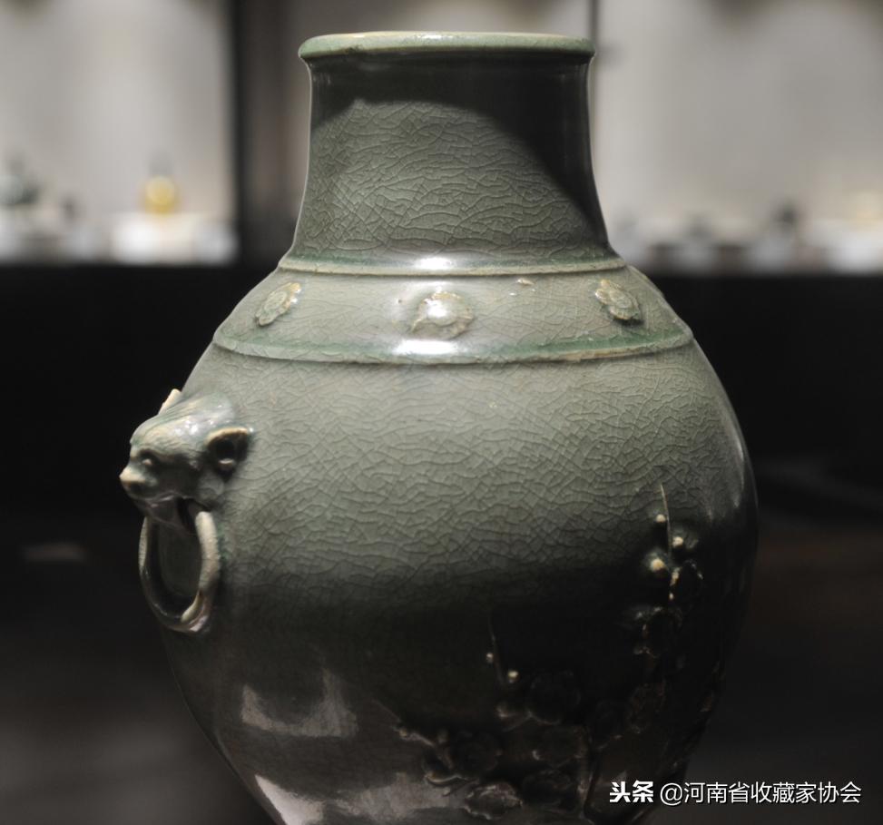 宋代龙泉窑瓷器胎釉鉴定全图片,宋代龙泉窑底足胎釉结合处的特征