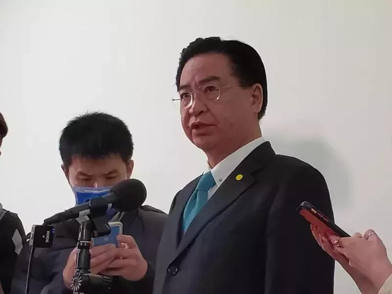 南美唯一承认“*独台**”的国家，是如何把自己作死的？