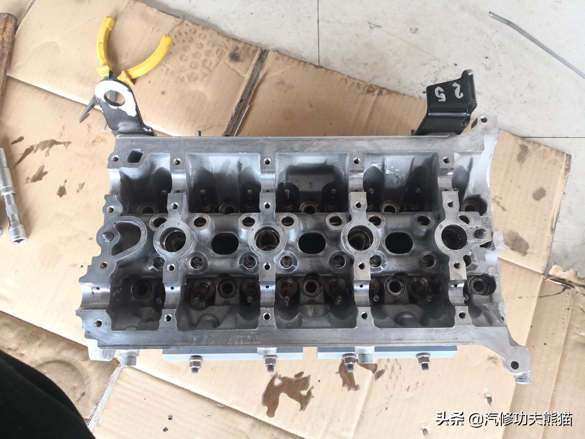 斯柯达野帝1.8t烧机油能解决吗,2014款斯柯达野帝1.8t高配烧机油吗