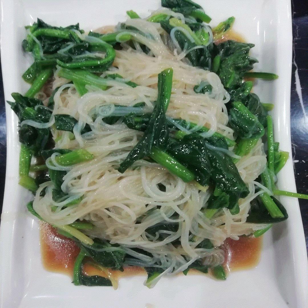 济南小清河南路与二环西路烧烤店,济南烧烤足球队