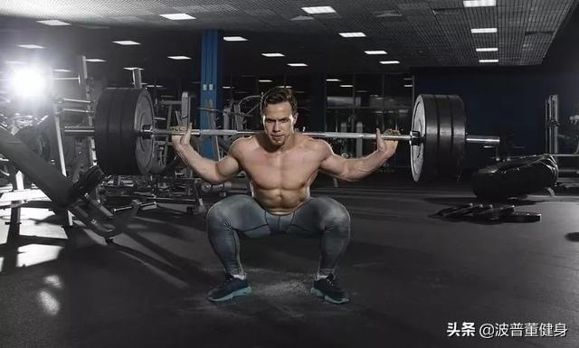 如何有效增手臂围度,新手增肌如何快速增大纬度