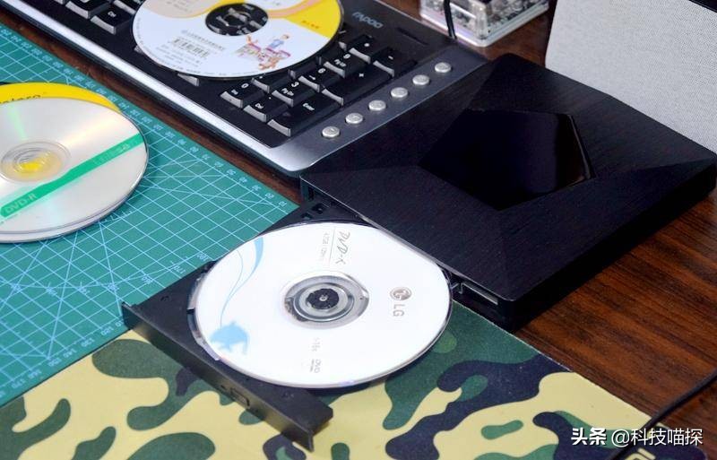 2022年笔记本电脑淘汰光驱,曾经的电脑最高配置