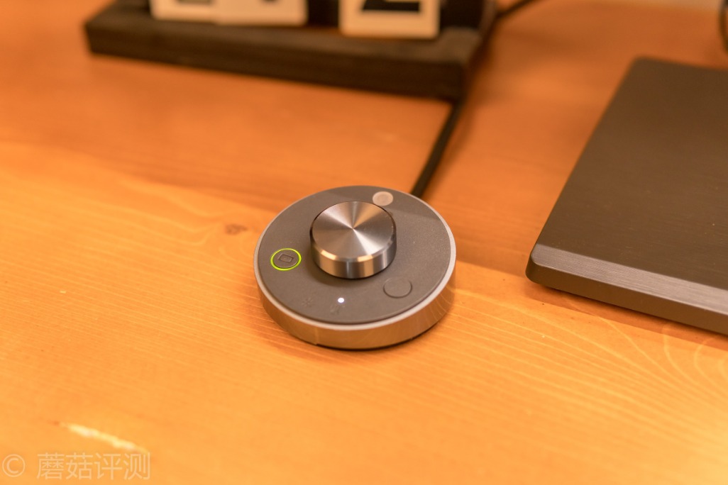 明基screenbarhalo怎么切换前后灯,明基screenbar和screenbarhalo