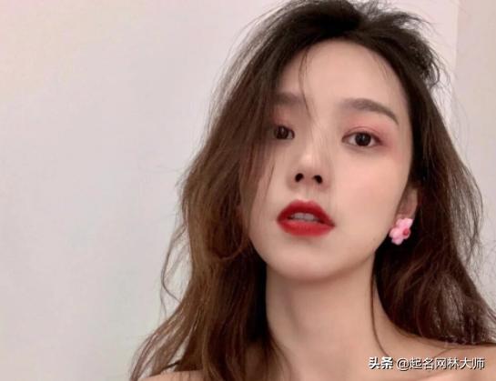 英文名女孩子霸气御姐风,霸气高冷御姐的英文名