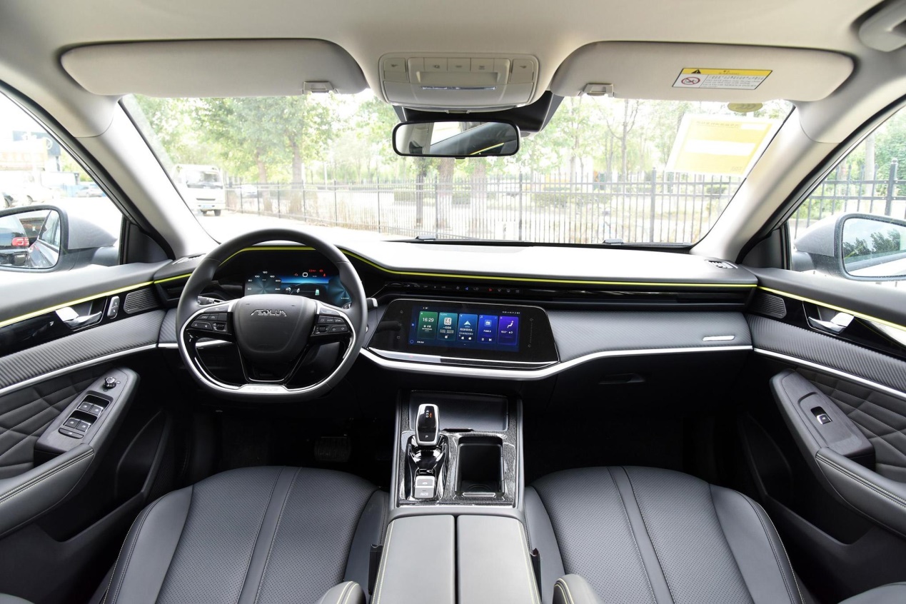 鸡头和凤尾买哪个,鸡头凤尾对比