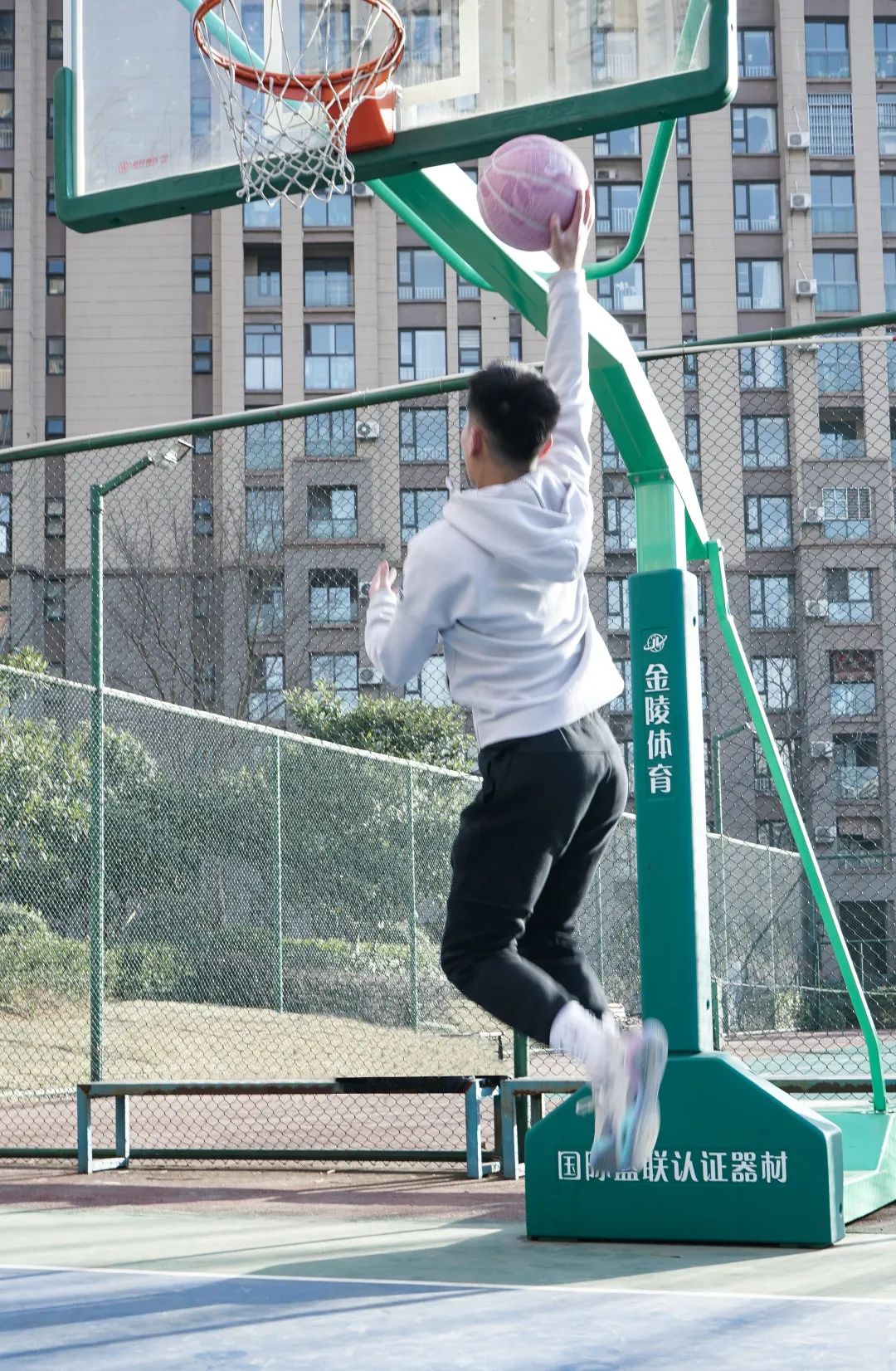 李宁全城9青年版有啥区别,李宁全城9玩具总动员测评