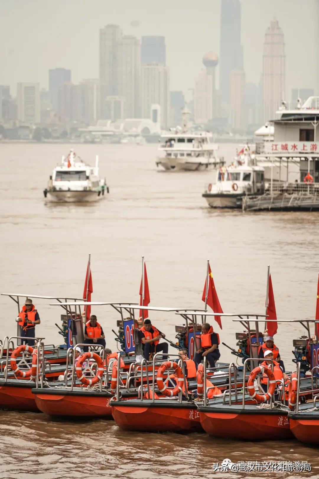 武汉渡江节获奖,3-6岁佩奇