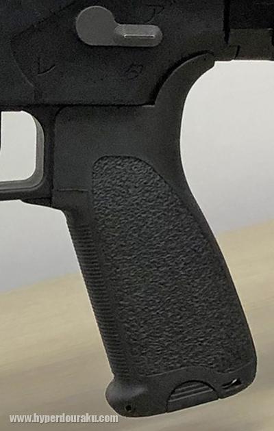 日本自卫队预算,日本军队换枪