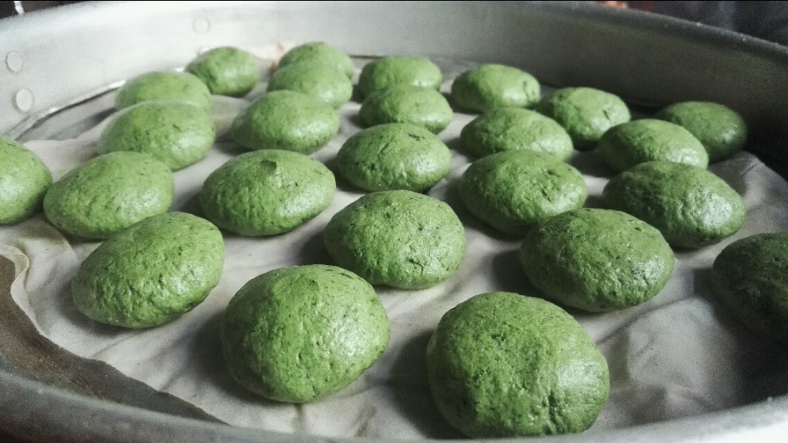蛋黄艾草青团的正宗做法,艾草青团的做法和配方红豆沙馅