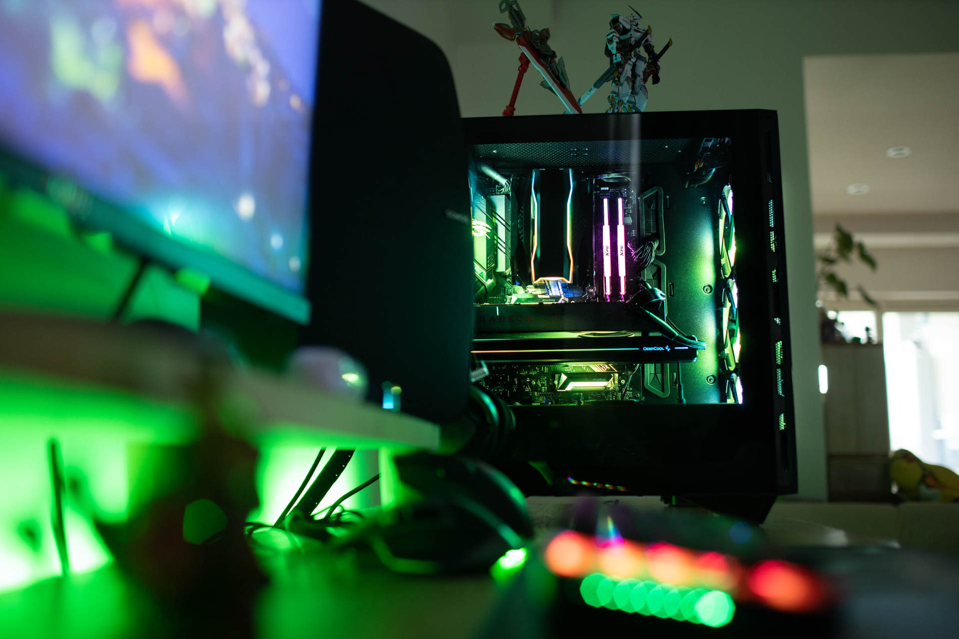 微星氪金枪二代可以装风冷吗,微星氪金枪机箱前面可以拆吗