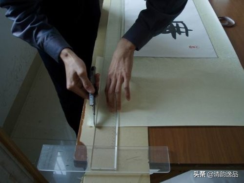 字画木框手工装裱全过程,字画装裱浆糊制作全过程视频