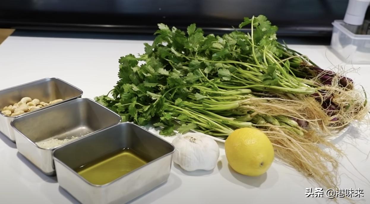 上门当私房菜厨月赚三万疫情生意急跌转卖$88本地香菜酱爆红