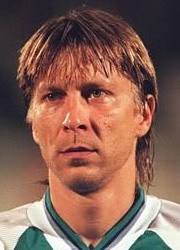 乌兹别克足球历史十大球星,乌兹别克历史最伟大的球星